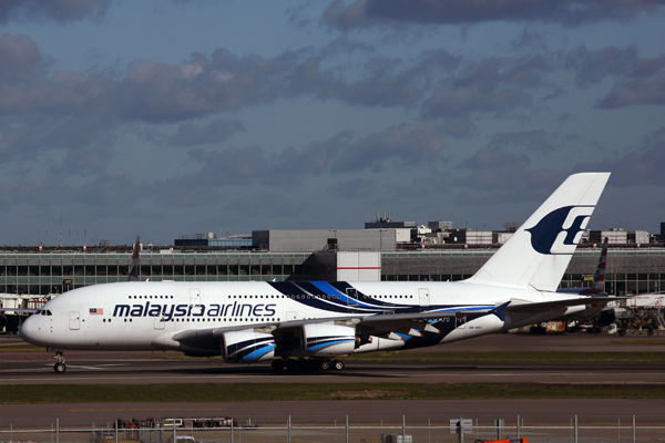 MALAYSIA AIRLINES AIRBUS A380 LHR RF 5K5A1148.jpg