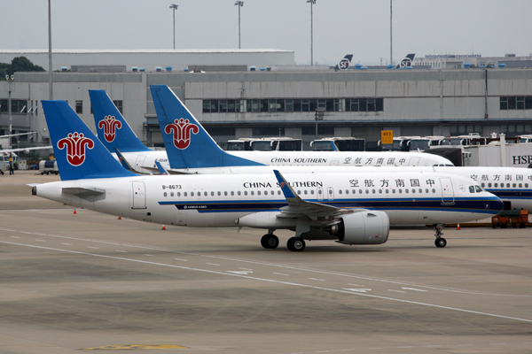 CHINA SOUTHERN AIRBUS A320 NEO PVG RF 5K5A0605.jpg