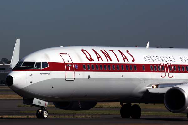 QANTAS BOEING 737 800 SYD RF 5K5A3146.jpg