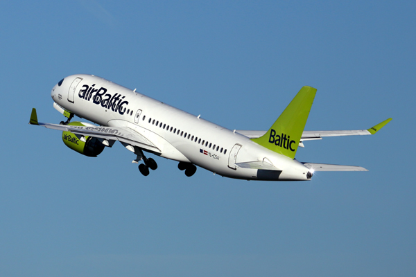 AIR BALTIC CS300 TXL RF 5K5A1632.jpg