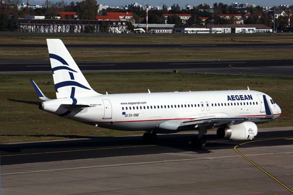 AEGEAN AIRBUS A320 TXL RF 5K5A1823.jpg