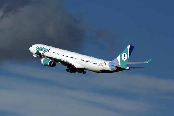 EVELOP AIRBUS A330 300 TXL RF 5K5A1893.jpg