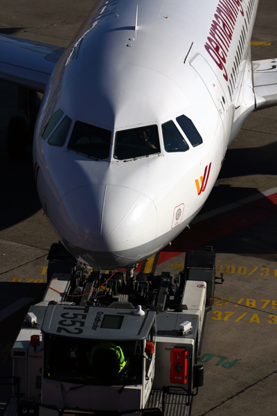 GERMANWINGS AIRBUS A320 TXL RF 5K5A1696.jpg