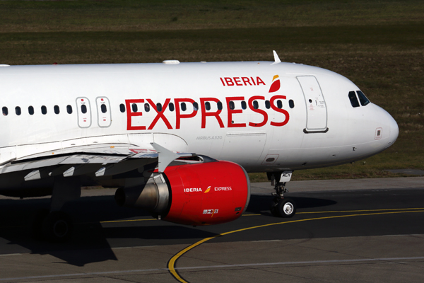 IBERIA EXPRESS AIRBUS A320 TXL RF 5K5A1899.jpg