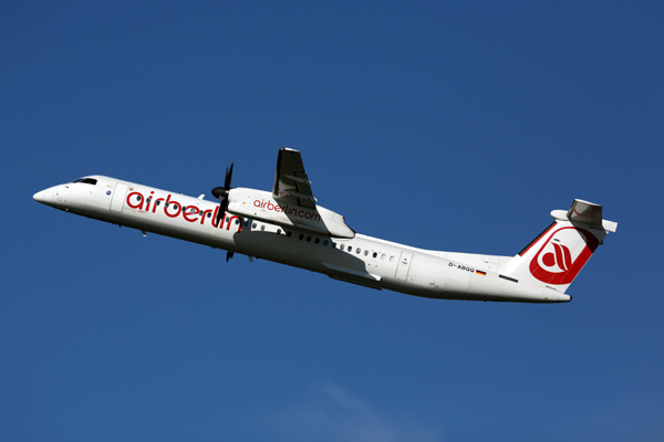 AIR BERLIN DASH 8 400 TXL RF 5K5A1987.jpg