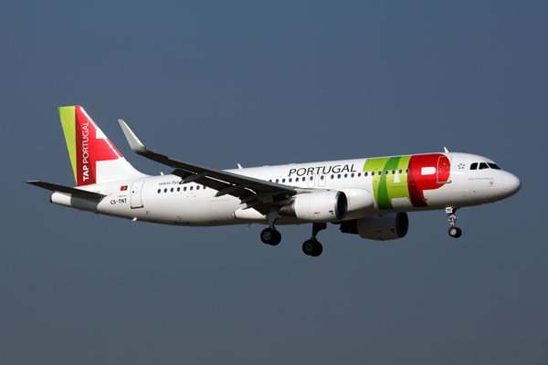 TAP AIR PORTUGAL AIRBUS A320 LIS RF 5K5A2084.jpg