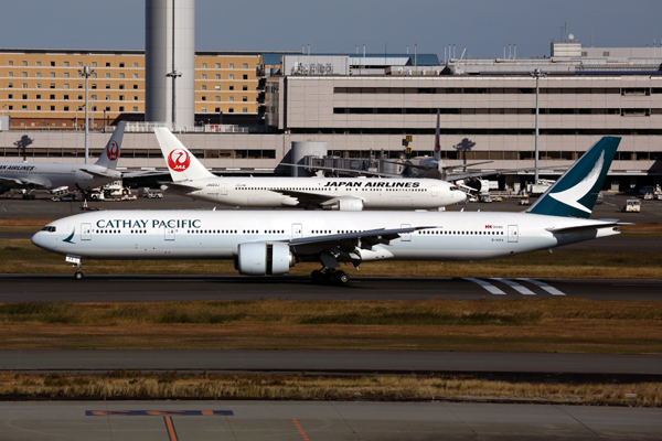 CATHAY PACIFIC JAPAN AIRLINES AIRCRAFT HND RF 5K5A4195.jpg