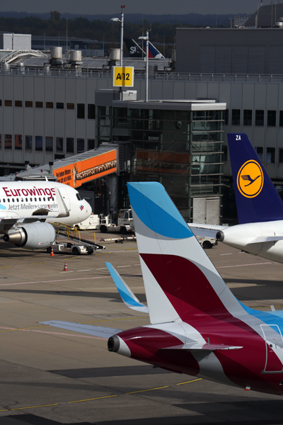 EUROWINGS LUFTHANSA AIRCRAFT DUS RF 5K5A2632.jpg