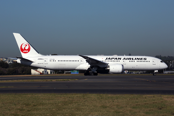 JAPAN AIRLINES BOEING 787 9 SYD RF 5K5A3106.jpg