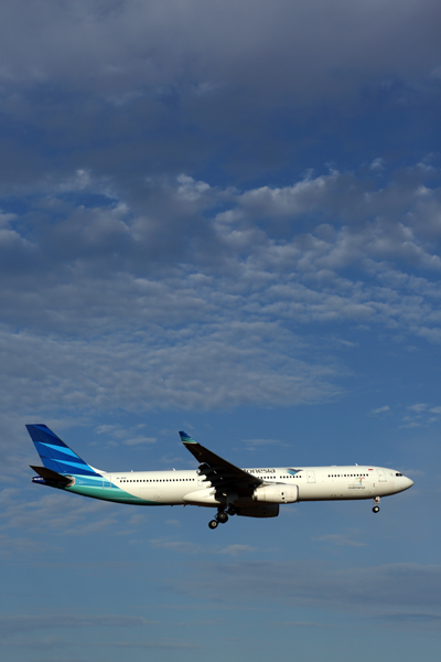 GARUDA INDONESIA AIRBUS A330 200 MEL RF 5K5A3466.jpg