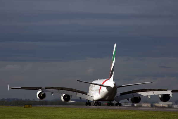 EMIRATES AIRBUS A380 BNE RF 5K5A4375.jpg