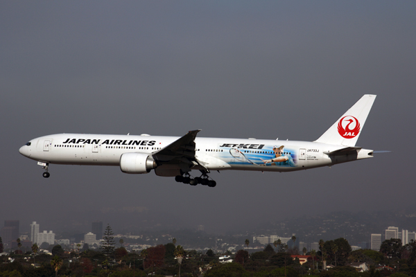 JAPAN AIRLINES BOEING 777 300ER LAX RF 5K5A4464.jpg