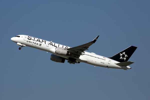 UNITED BOEING 757 200 LAX RF 5K5A5343.jpg