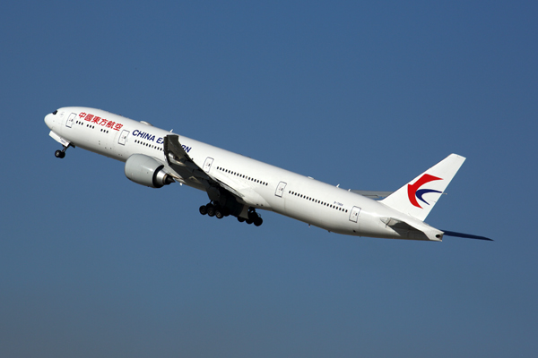 CHINA EASTERN BOEING 777 300ER LAX RF 5K5A4586.jpg