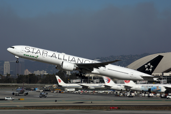 EVA AIR BOEING 777 300ER LAX RF 5K5A4558.jpg