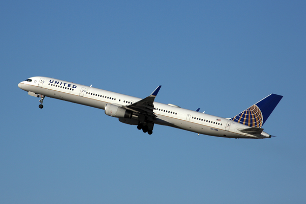 UNITED BOEING 757 300 LAX RF 5K5A4685.jpg