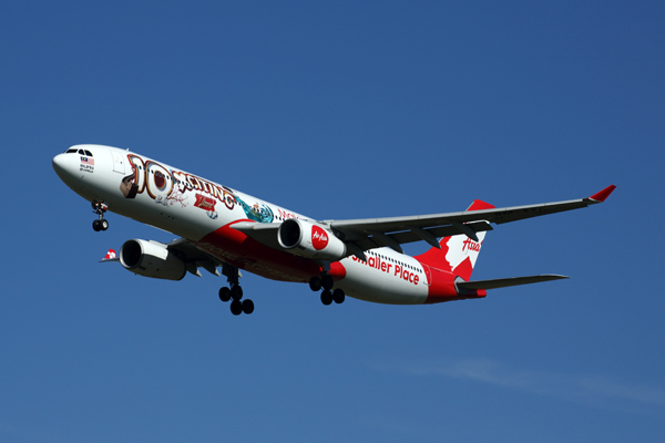 AIR ASIA X AIRBUS A330 300 MEL RF 5K5A5627.jpg