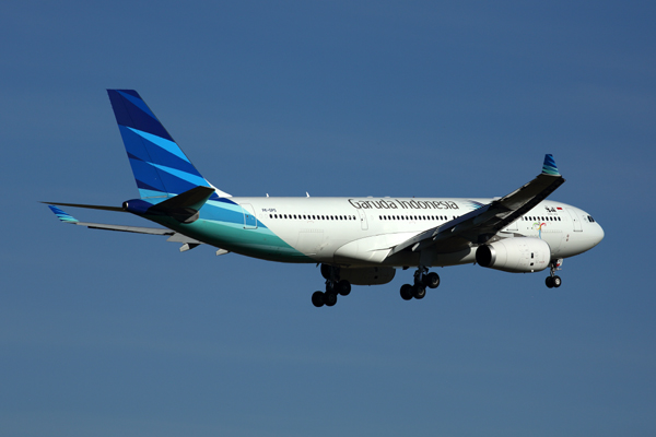 GARUDA INDONESIA AIRBUS A330 200 MEL RF 5K5A5742.jpg