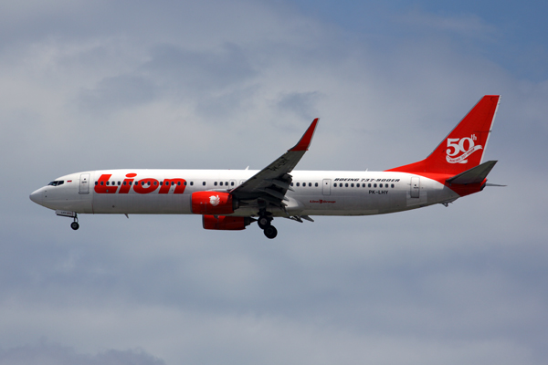 LION BOEING 737 900ER SIN RF 5K5A8129.jpg