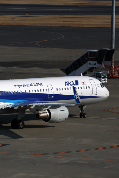 ANA AIRBUS A321 HND RF 5K5A8340.jpg