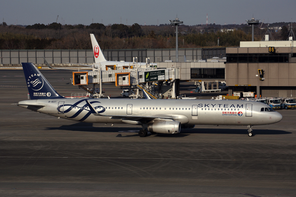 CHINA EASTERN AIRBUS A321 NRT RF 5K5A8903.jpg