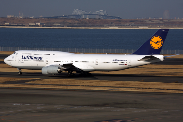 LUFTHANSA BOEING 747 800 HND RF 5K5A8476.jpg