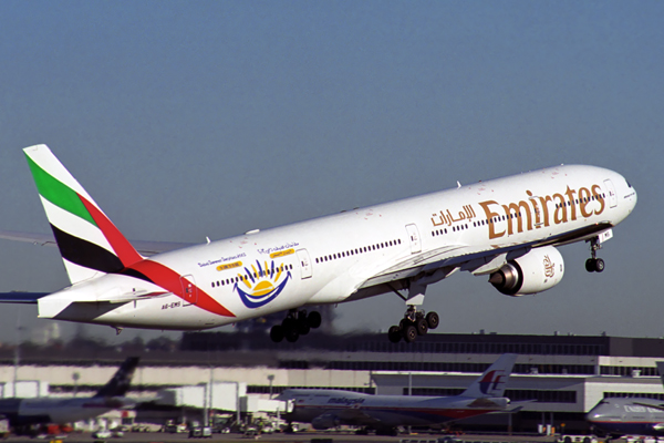 EMIRATES BOEING 777 300ER SYD RF 1757 29.jpg