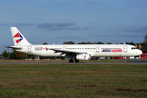 AERO LLOYD AIRBUS A321 FRA RF 1765 15.jpg