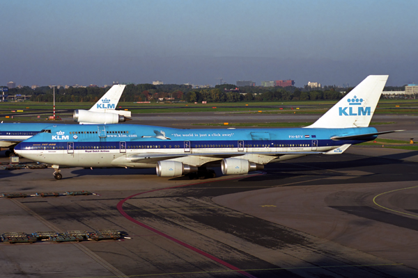 KLM BOEING 747 400SCD AMS RF 1778 14.jpg