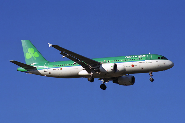 AER LINGUS AIRBUS A320 LHR RF 1783 1.jpg