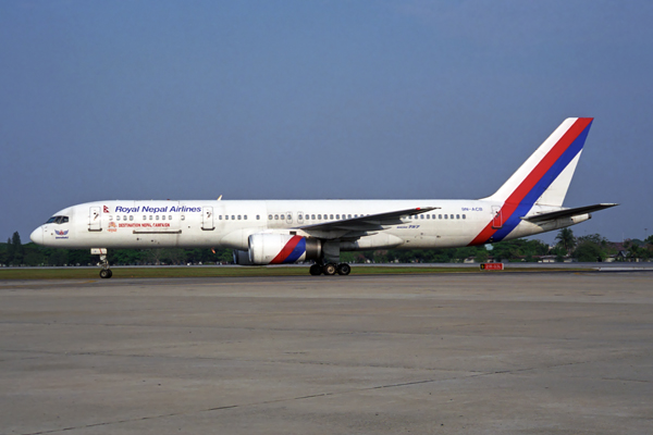 ROYAL NEPAL AIRLINES BOEING 757 200 BKK RF 1817 36.jpg