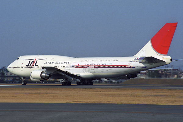 JAPAN AIRLINES BOEING 747 400D NGO RF 1821 11.jpg