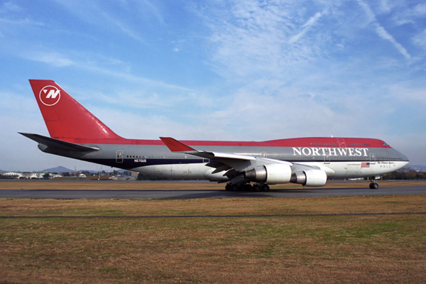 NOORTHWEST BOEING 747 400 NGO RF 1919 5.jpg