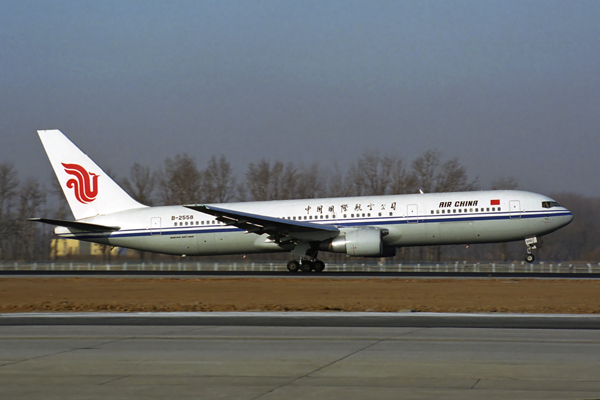 AIR CHINA BOEING 767 300 BJS RF 1933 5.jpg