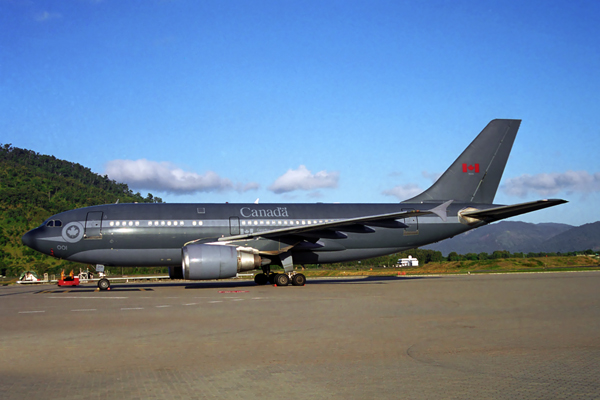 CANADA AIRBUS A310 300 CNS RF 1942 2.jpg