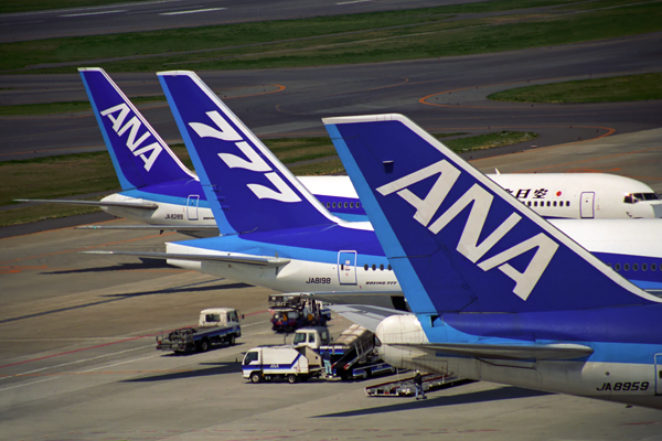 ANA AIRCRAFT HND RF 1023 18.jpg