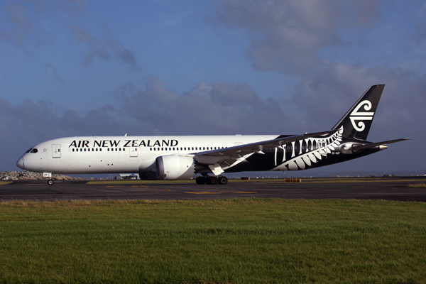 AIR NEW ZEALAND BOEING 787 9 AKL RF 5K5A9447.jpg