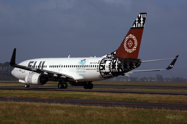 FIJI AIRWAYS BOEING 737 700 AKL RF 5K5A9334.jpg