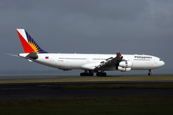 PHILIPPINES AIRBUS A340 300 AKL RF 5K5A9233.jpg