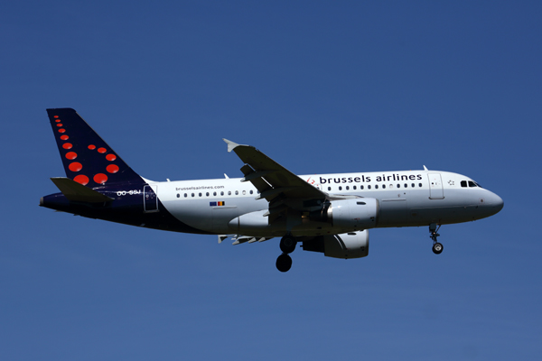 BRUSELLS_AIRLINE_AIRBUS_A319_CPH_RF_5K5A0058.jpg