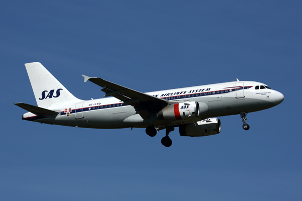 SAS_AIRBUS_A319_CPH_RF_5K5A0010.jpg