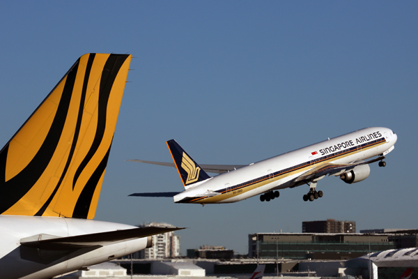 SINGAPORE_AIRLINES_BOEING_777_300ER_SYD_RF_5K5A9749.jpg