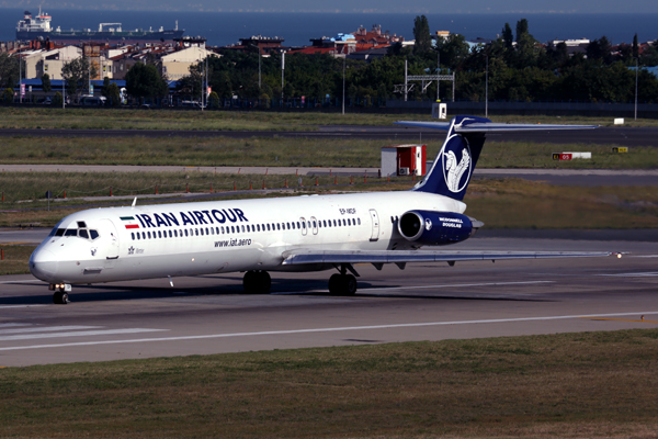 IRAN_AIR_TOUR_MD82_IST_RF_5K5A0430.jpg