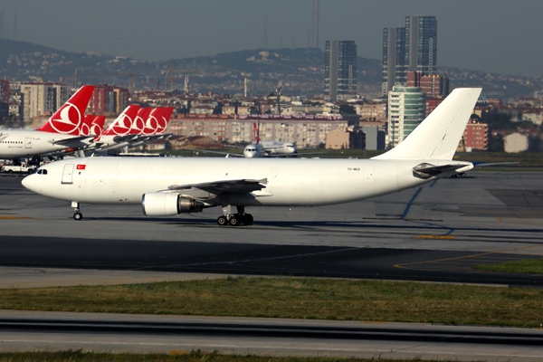 MNG_AIRLINES_AIRBUS_A300_600F_IST_RF_5K5A0551.jpg