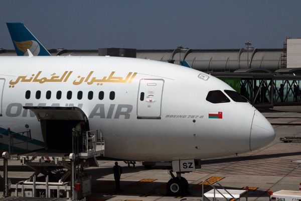 OMAN_AIR_BOEING_787_8_MCT_RF_IMG_8457.jpg