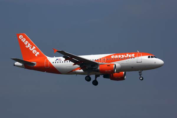 EASYJET_AIRBUS_A319_LGW_RF_5K5A0014.jpg