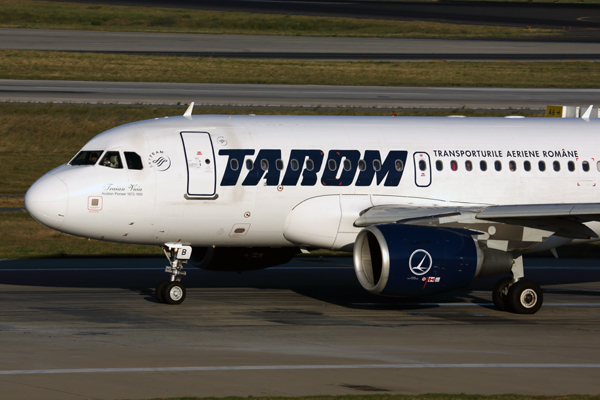 TAROM_AIRBUS_A318_IST_RF_5K5A0920.jpg