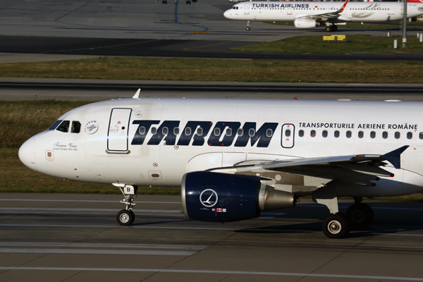 TAROM_AIRBUS_A318_IST_RF_5K5A0922.jpg