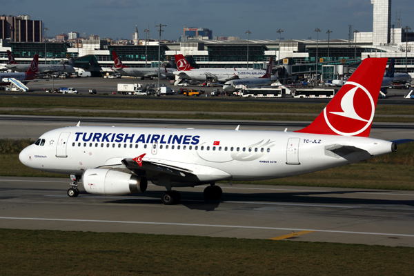 TURKISH_AIRLINES_AIRBUS_A319_IST_RF_5K5A0812.jpg
