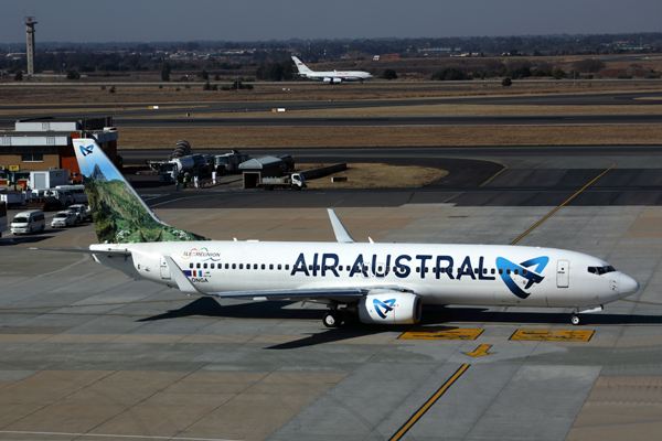 AIR_AUSTRAL_BOEING_737_800_JNB_RF_5K5A2408.jpg